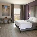 Archontiko Kiverniti 4*