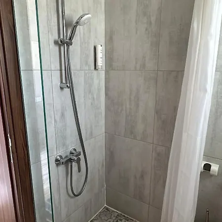 Aparthotel Archontiko Kiverniti