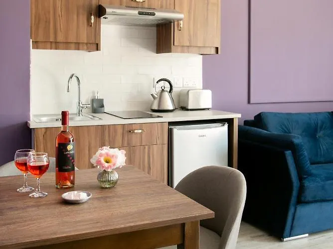 Ξενοδοχείο με διαμερίσματα Archontiko Kiverniti 4*